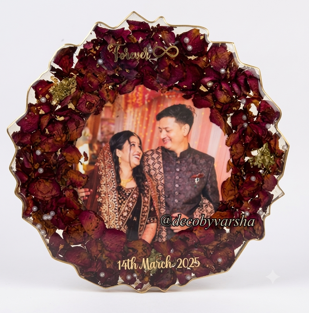 Gemini_Generated_Image_nfp4xanfp4xanfp4 Enchanting Floral Resin Keepsake - Image 1